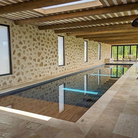 ホテル Val Trebbia Feucherolles エクステリア 写真