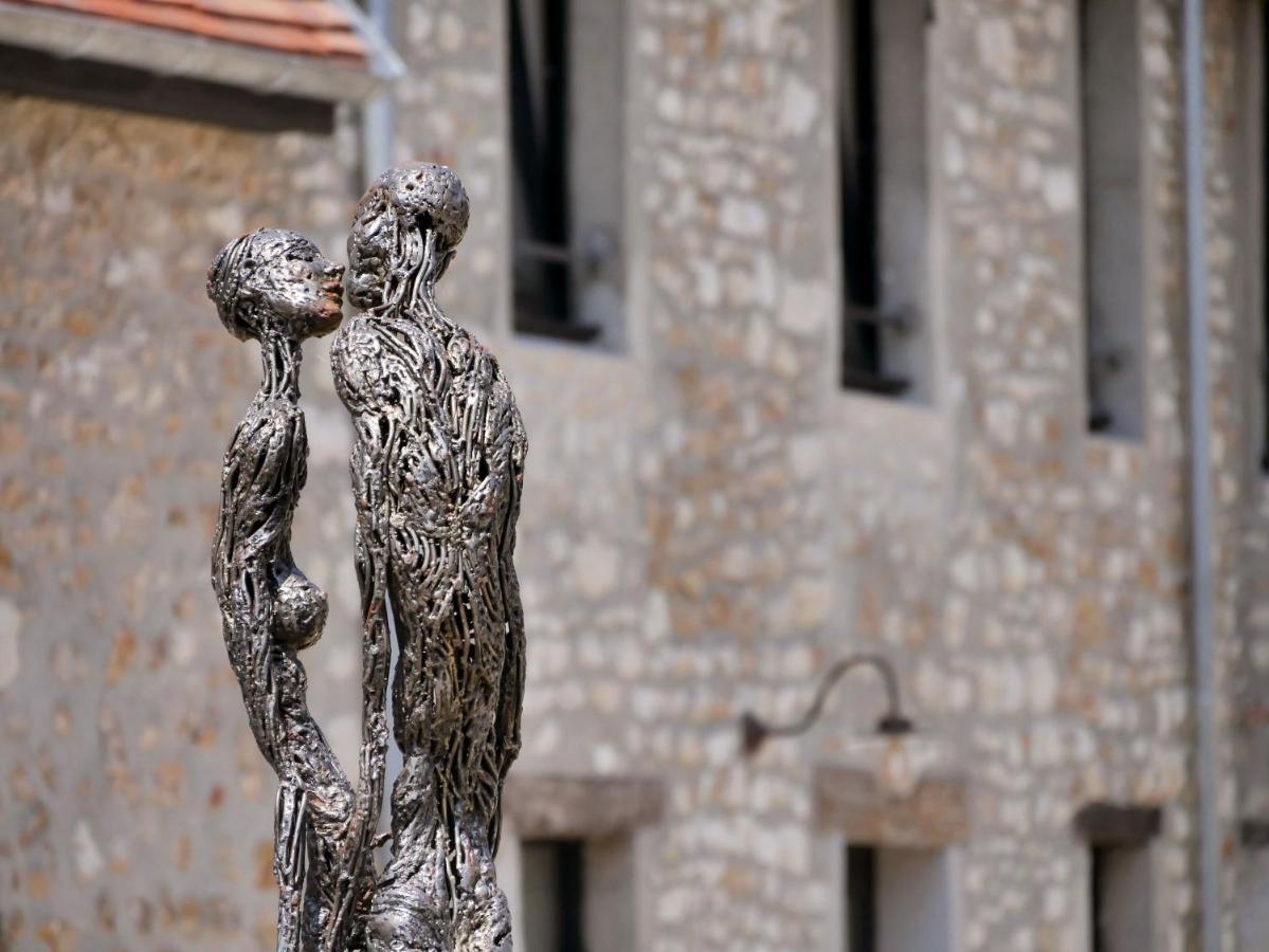 ホテル Val Trebbia Feucherolles エクステリア 写真